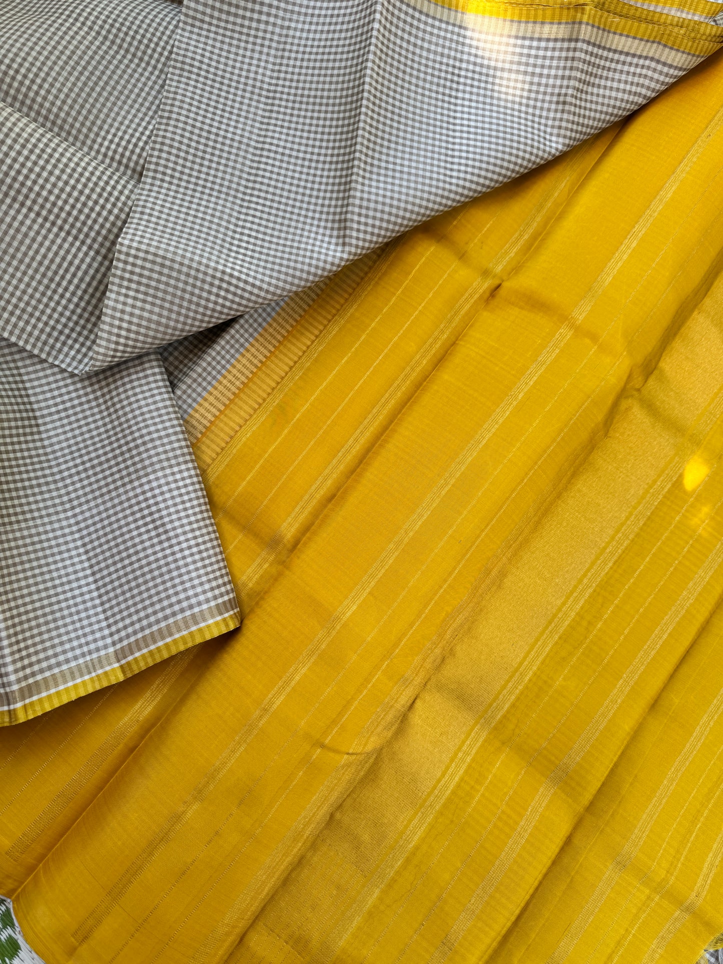 Borderless Kasa Kasa Kattam - Kanjivaram Silk