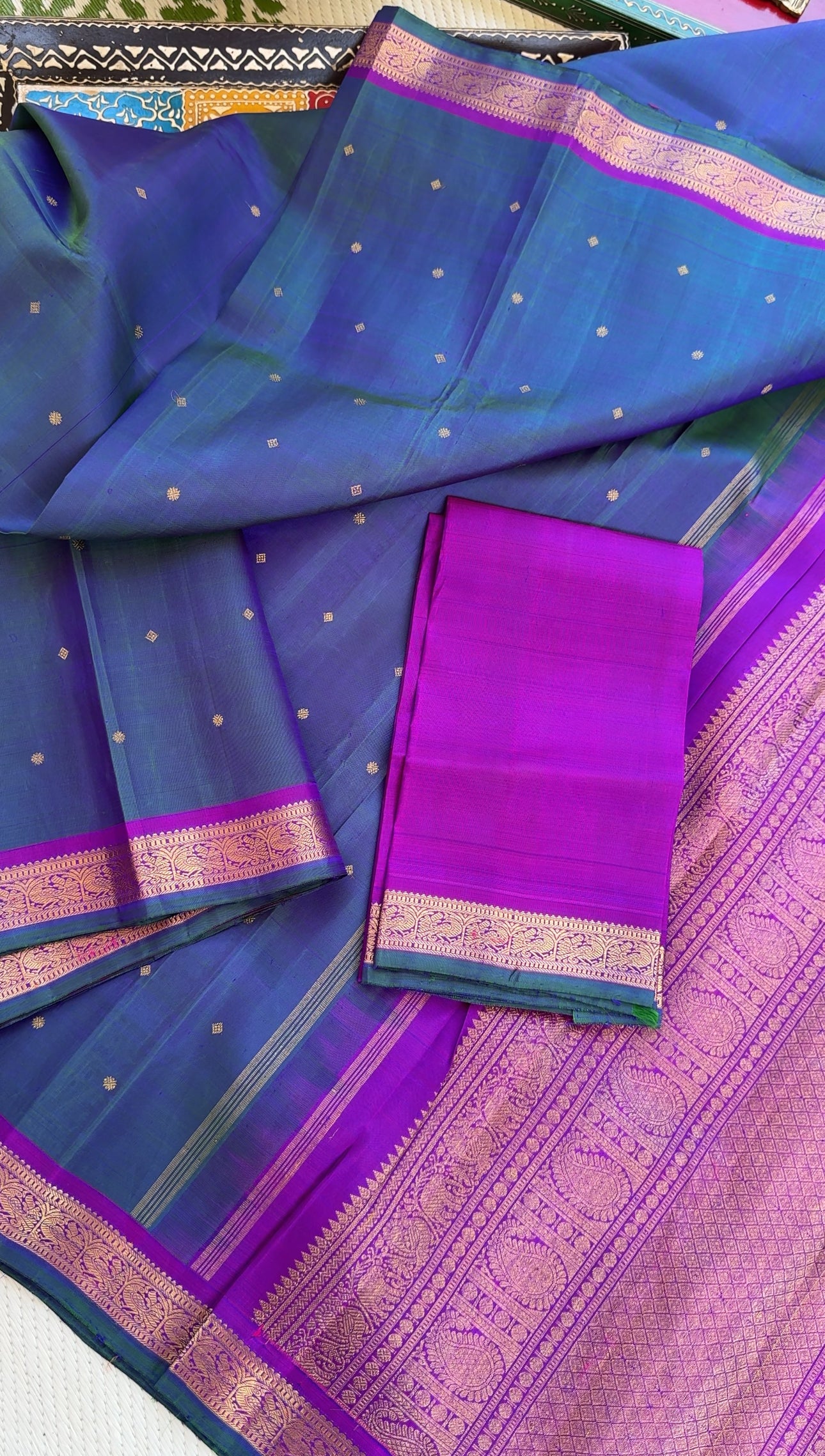Shot blue  & Purple  - Swara