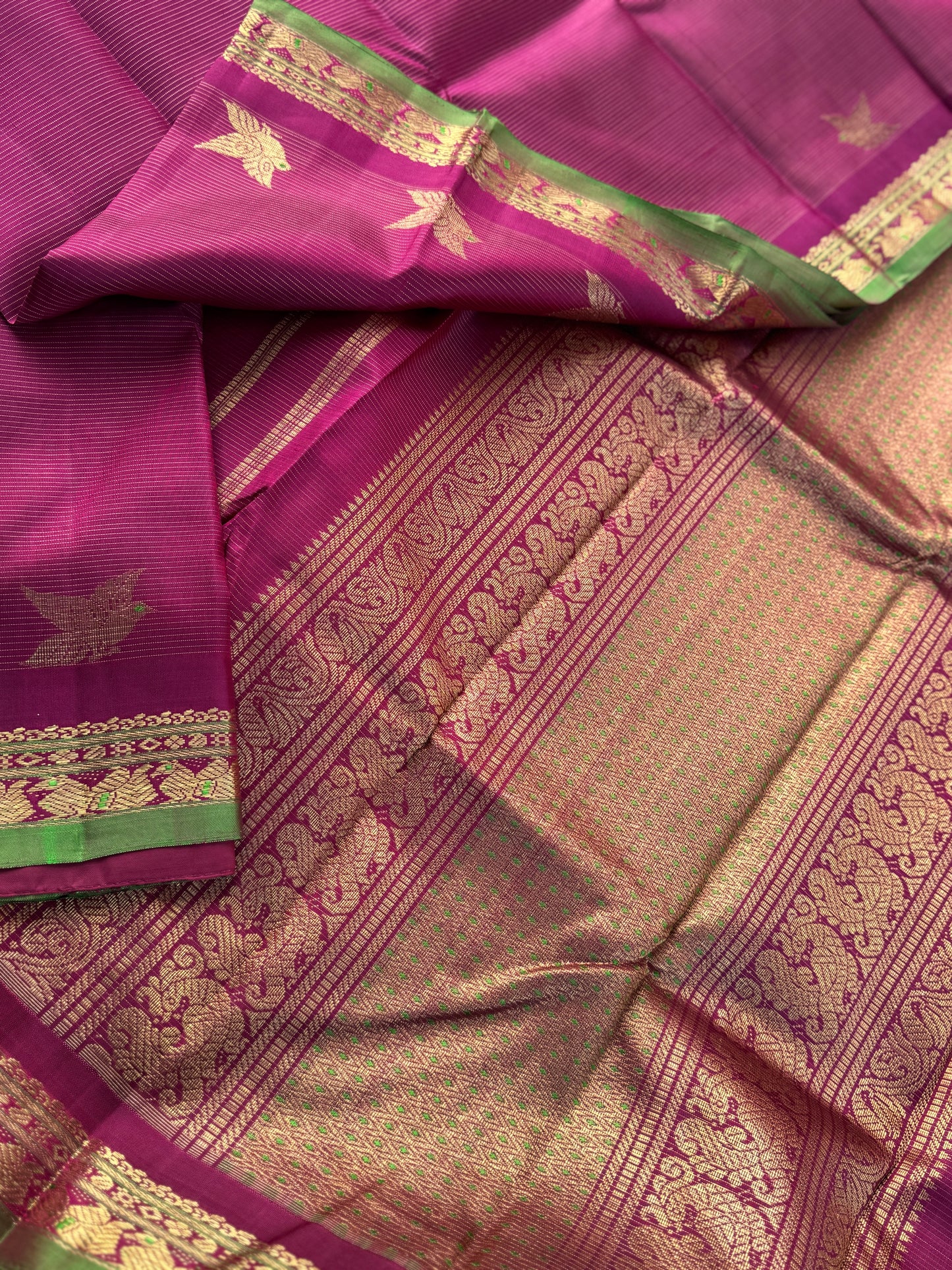Vairaoosi with Pakshi butta - Vintage Revival