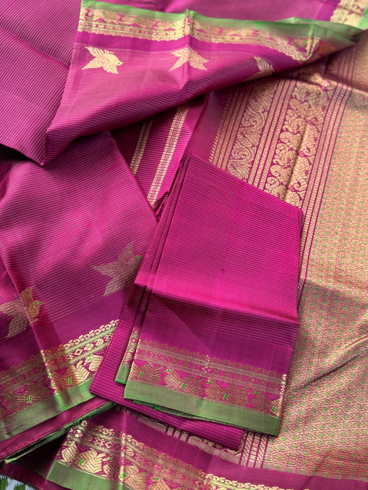 Vairaoosi with Pakshi butta - Vintage Revival