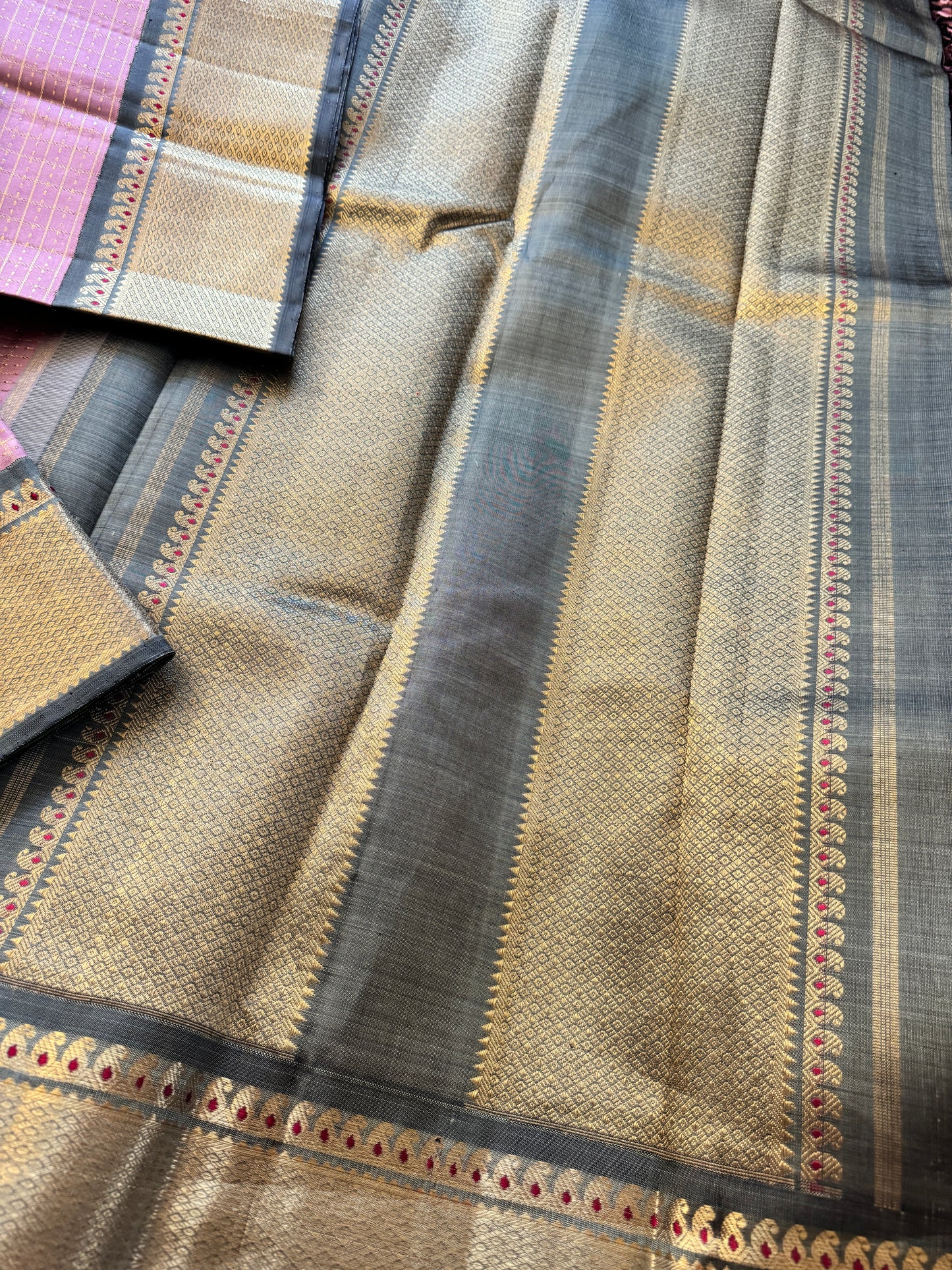 Zari Lakshadeepam in Onion pink & Moss Green  - A Vintage revival