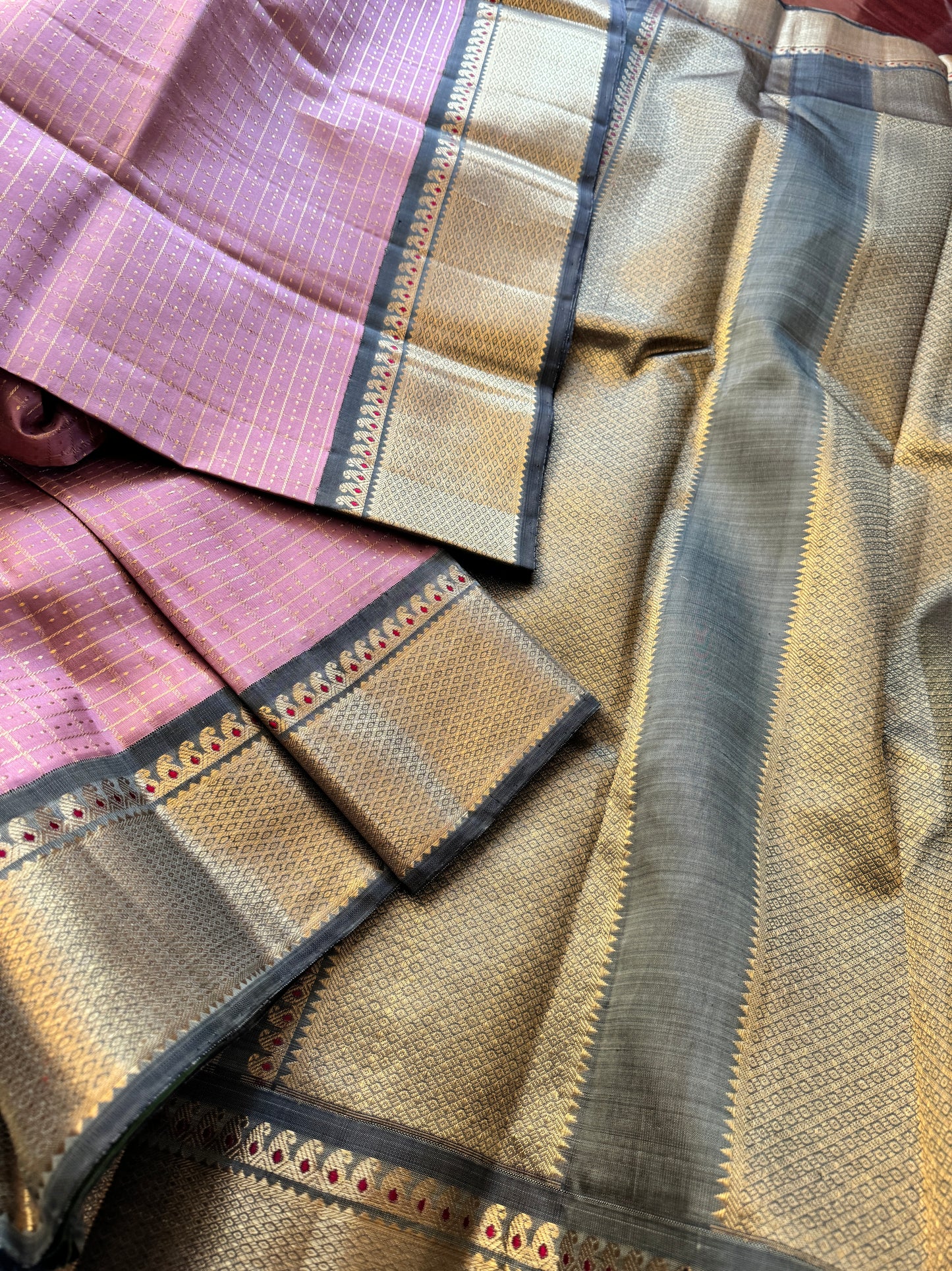 Zari Lakshadeepam in Onion pink & Moss Green  - A Vintage revival