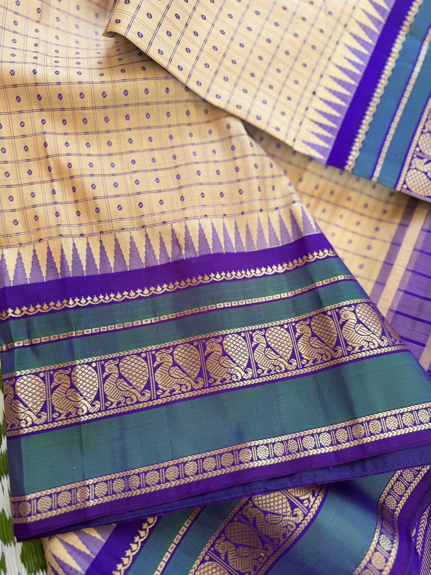 No Zari Kanjivaram silk - Lakshadeepam