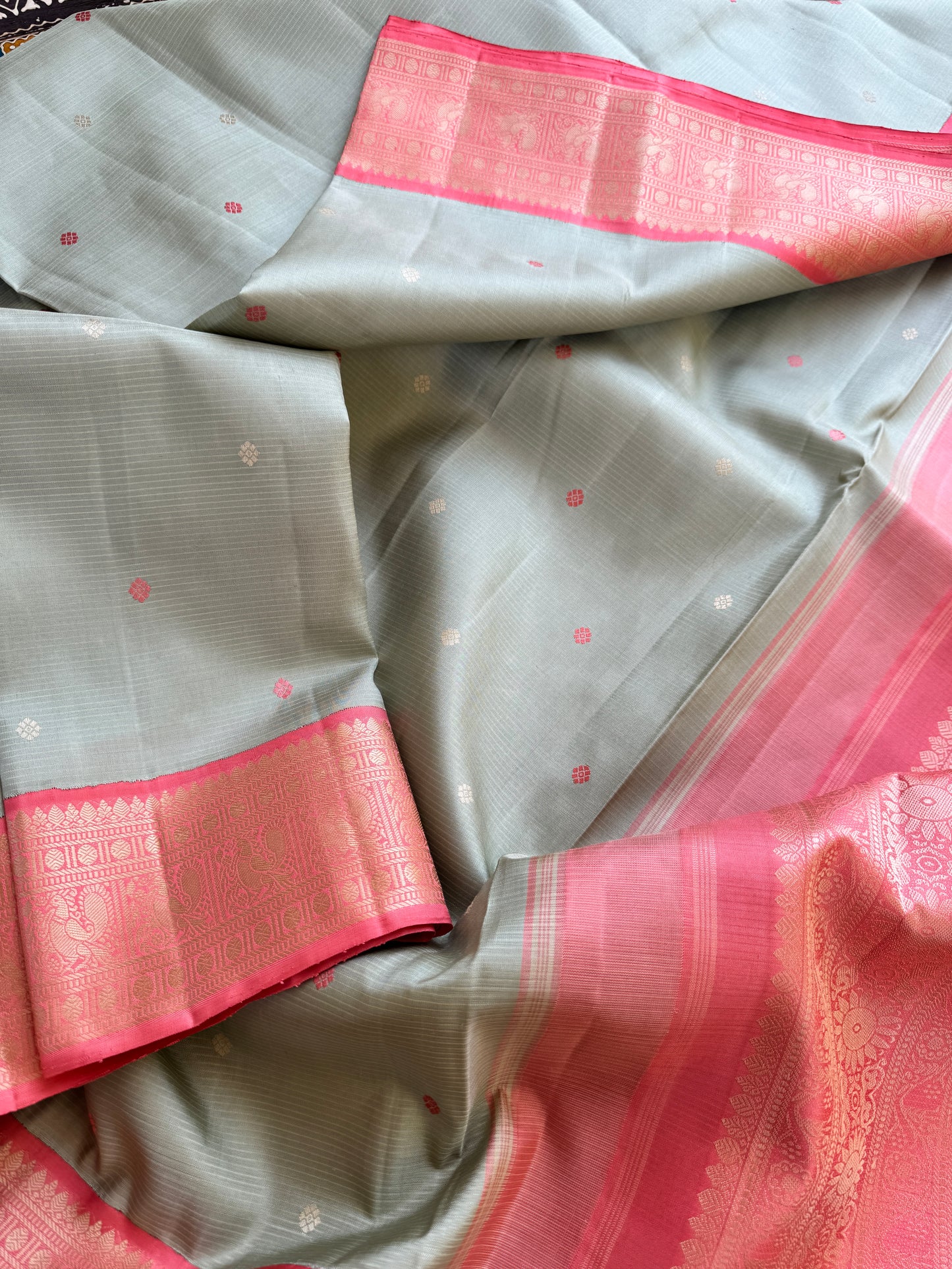 No Zari Kanjivaram silk - Vairaoosi