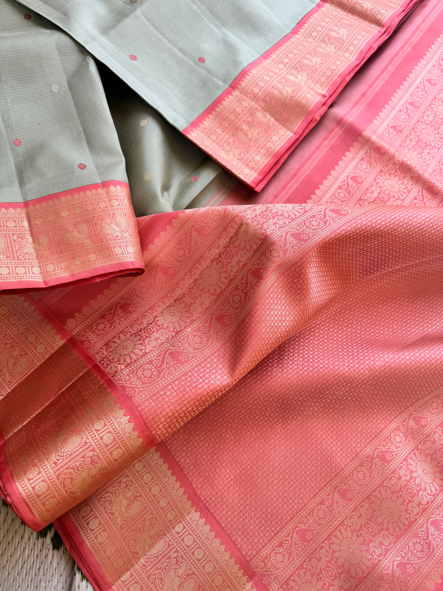 No Zari Kanjivaram silk - Vairaoosi