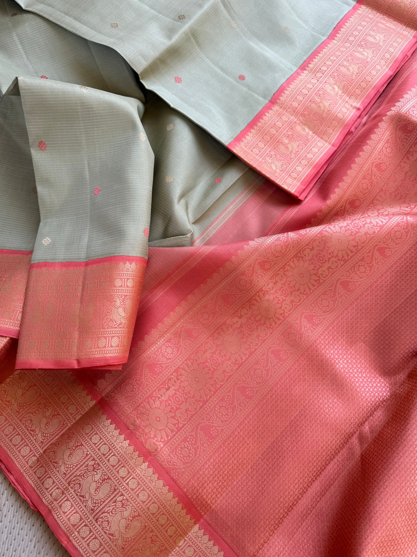 No Zari Kanjivaram silk - Vairaoosi