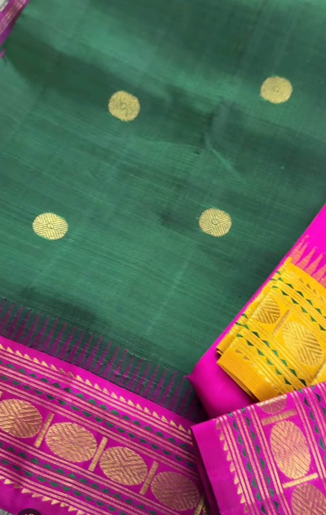 Green with Ganga Jamuna - A Vintage revival