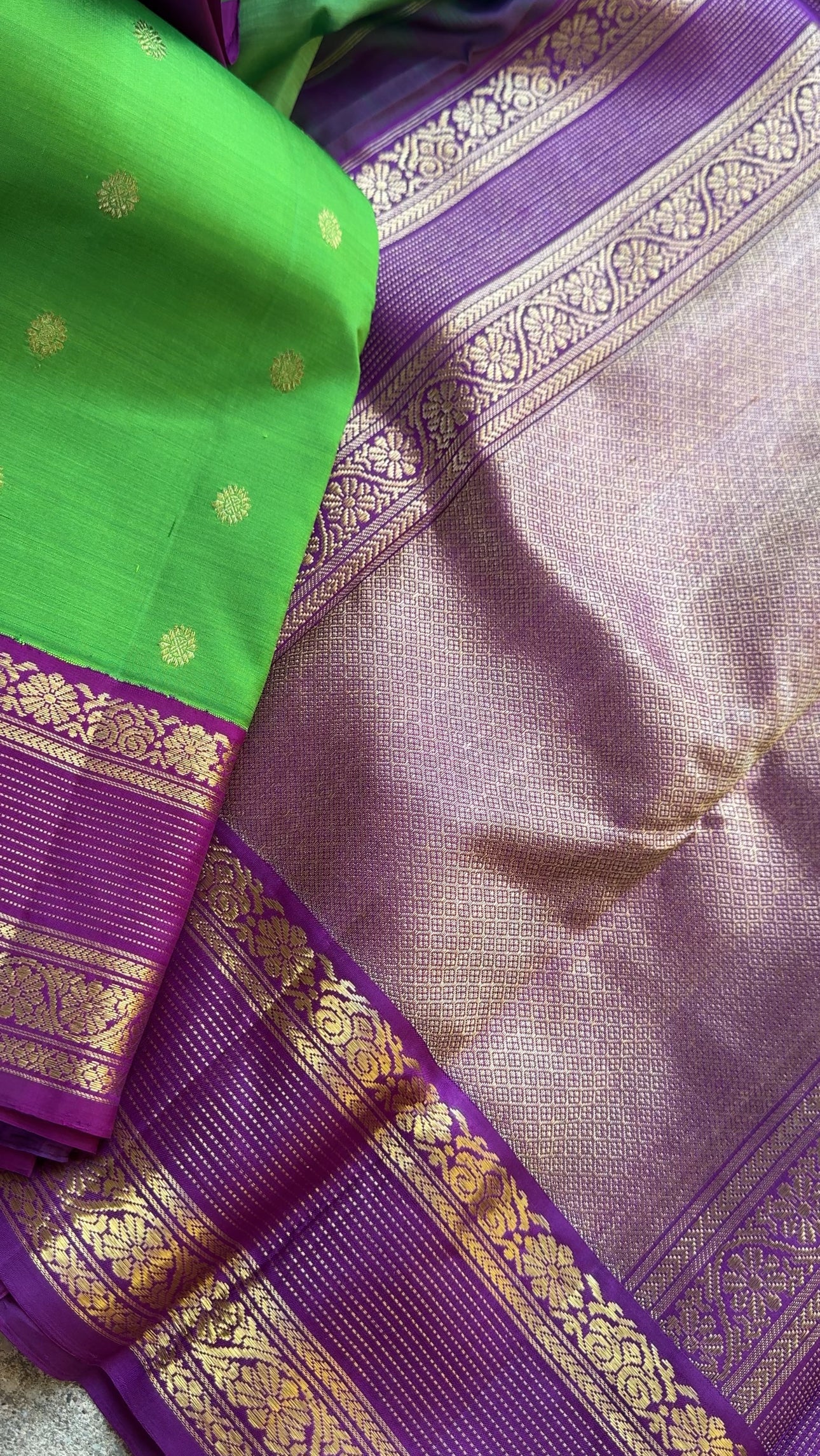 Alli Pachai/Green  - A Vintage revival