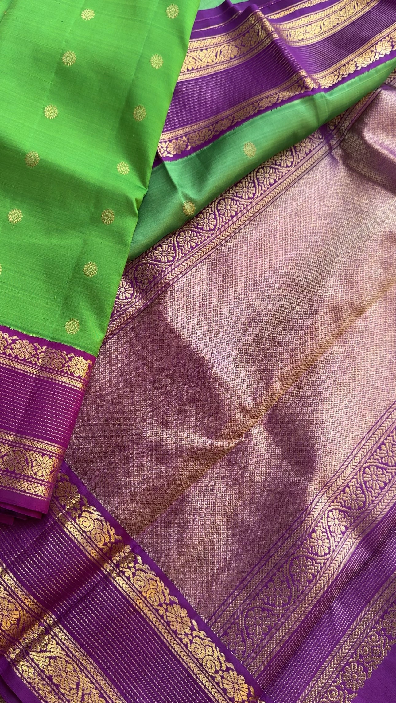 Alli Pachai/Green  - A Vintage revival