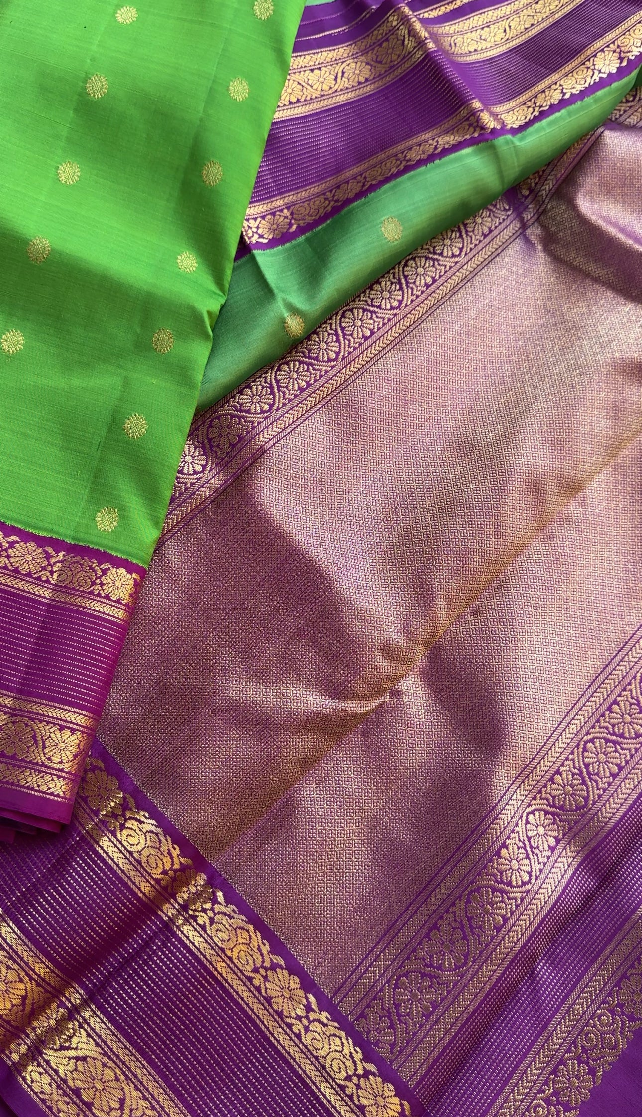 Alli Pachai/Green  - A Vintage revival