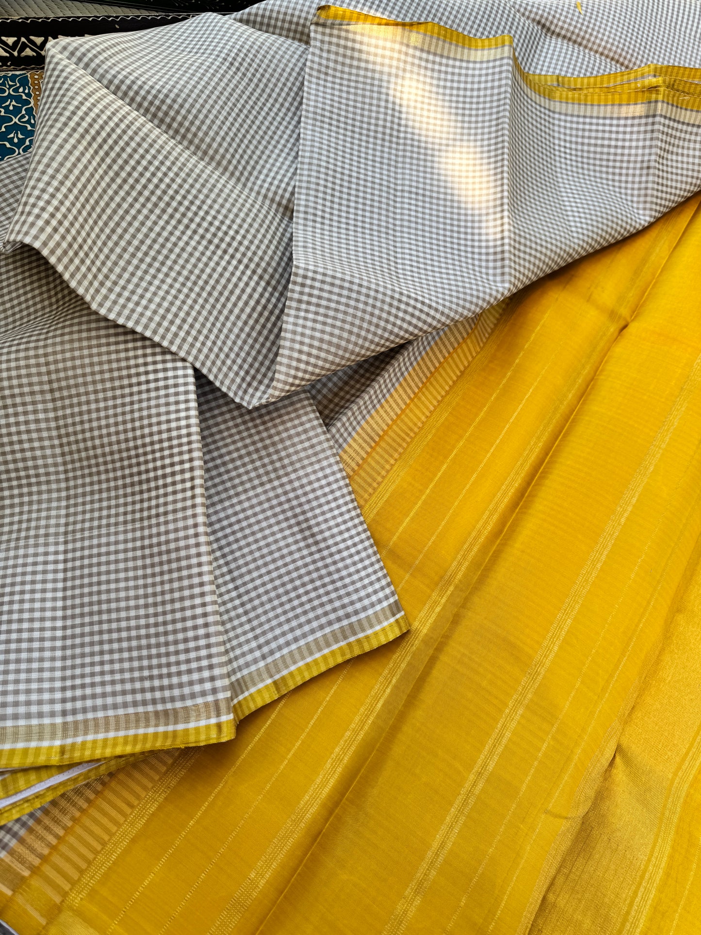 Borderless Kasa Kasa Kattam - Kanjivaram Silk