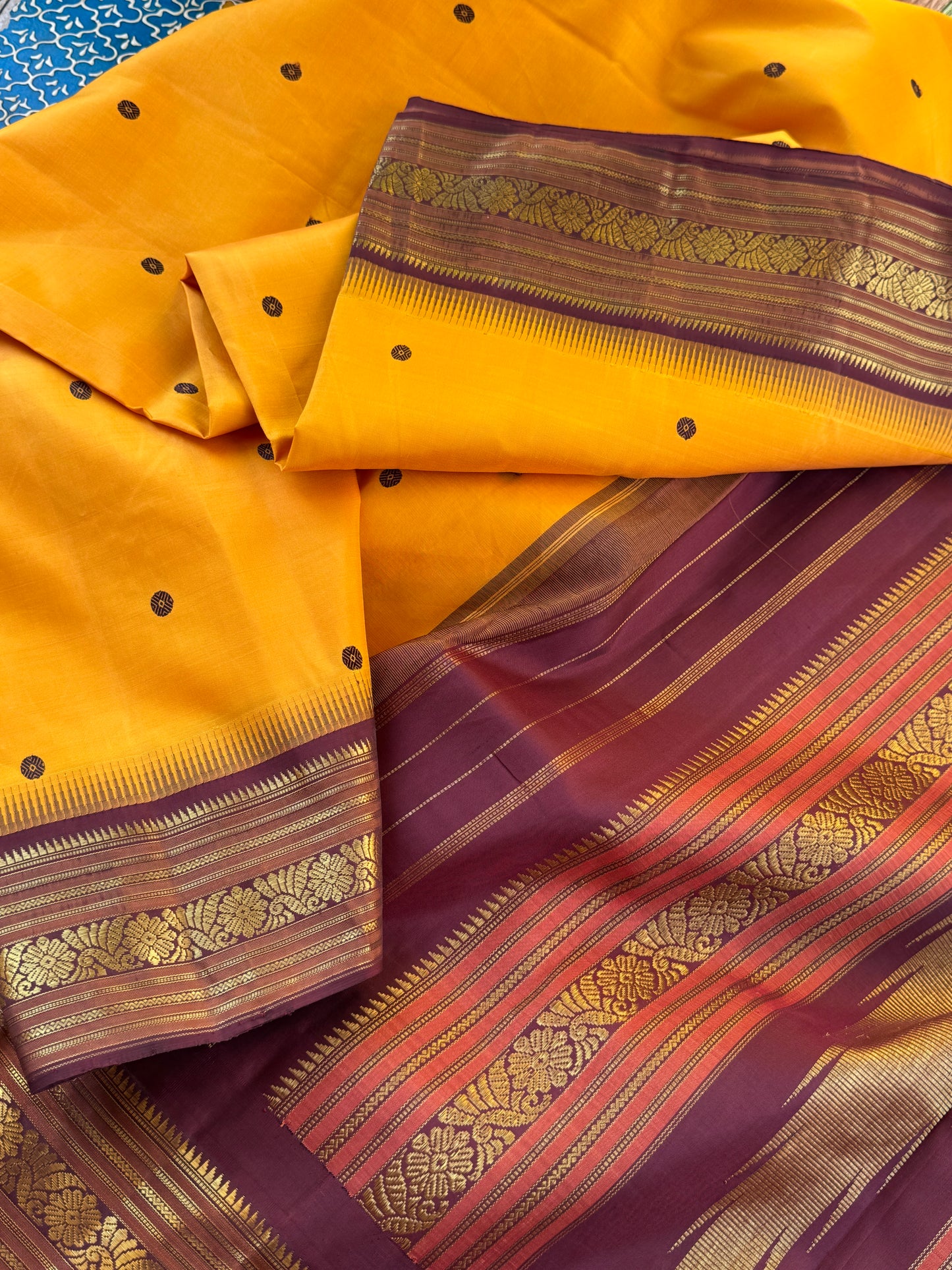 Carrot orange & brown   - Maathey  Korvai Kanjivaram