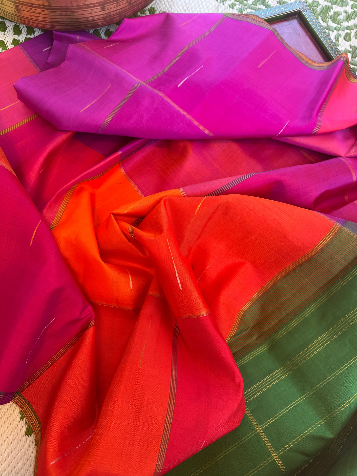 Multicolor Paalum pazhamum - Borderless
