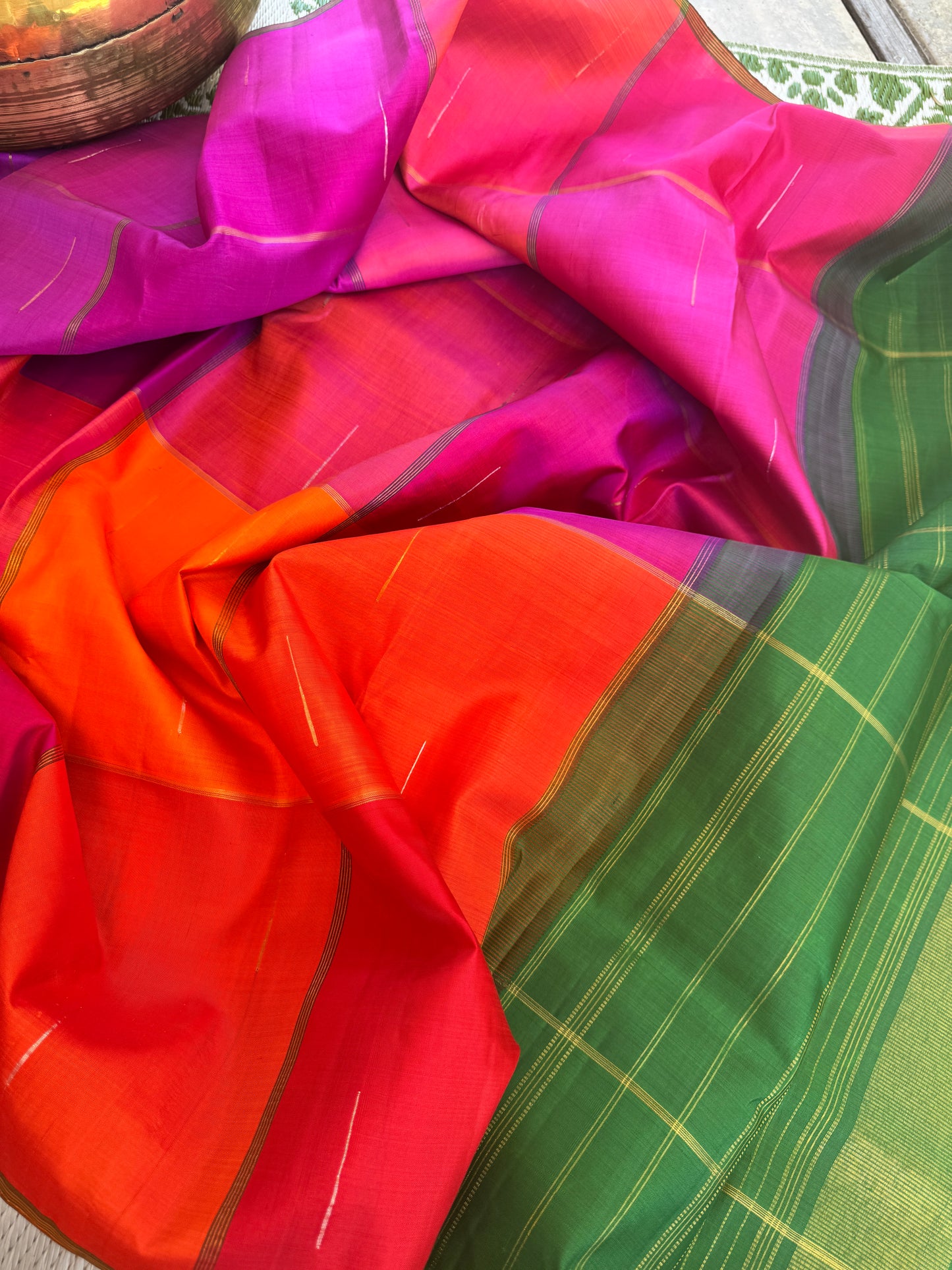 Multicolor Paalum pazhamum - Borderless