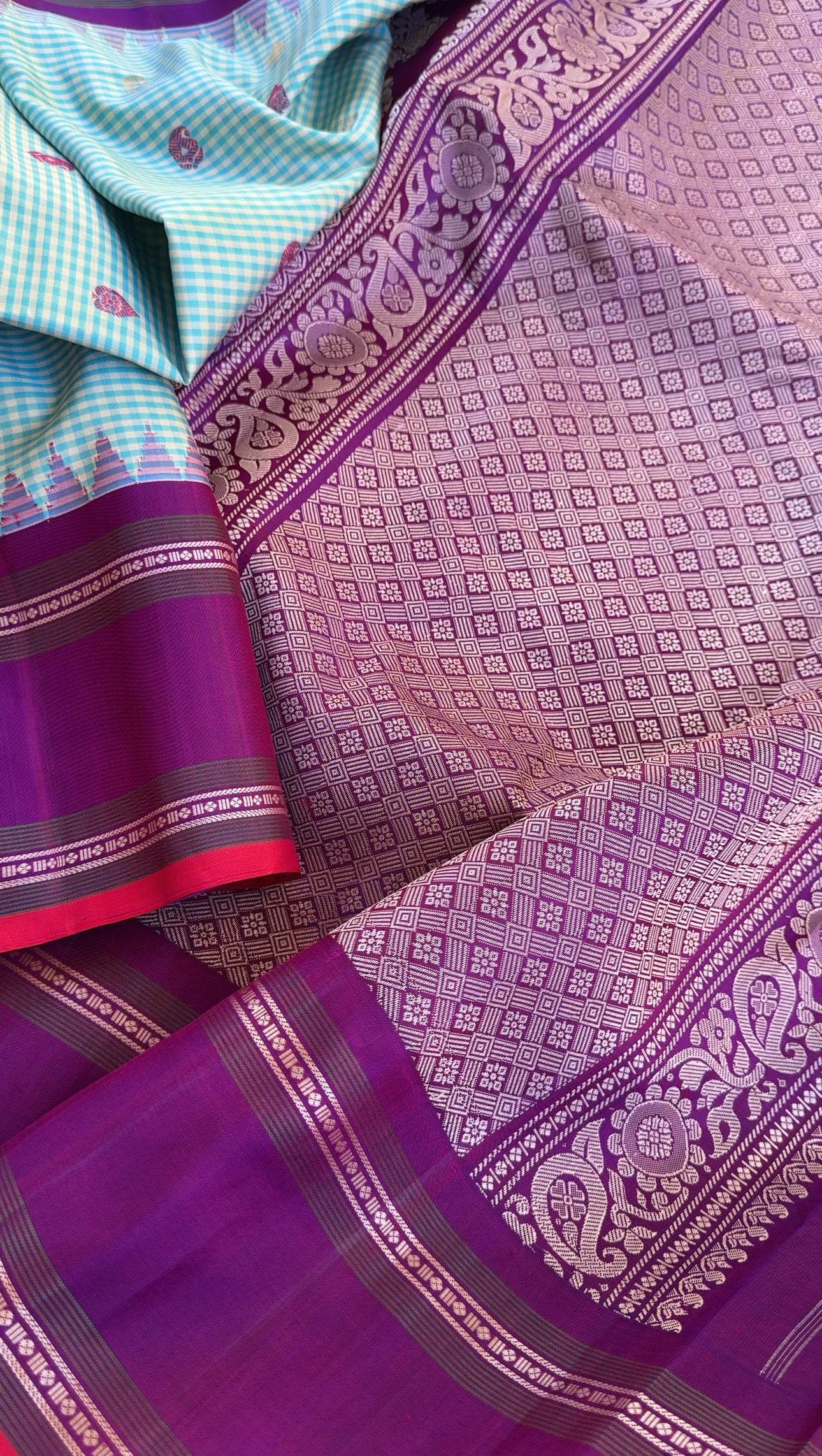 Kuttu Gadwal Silk