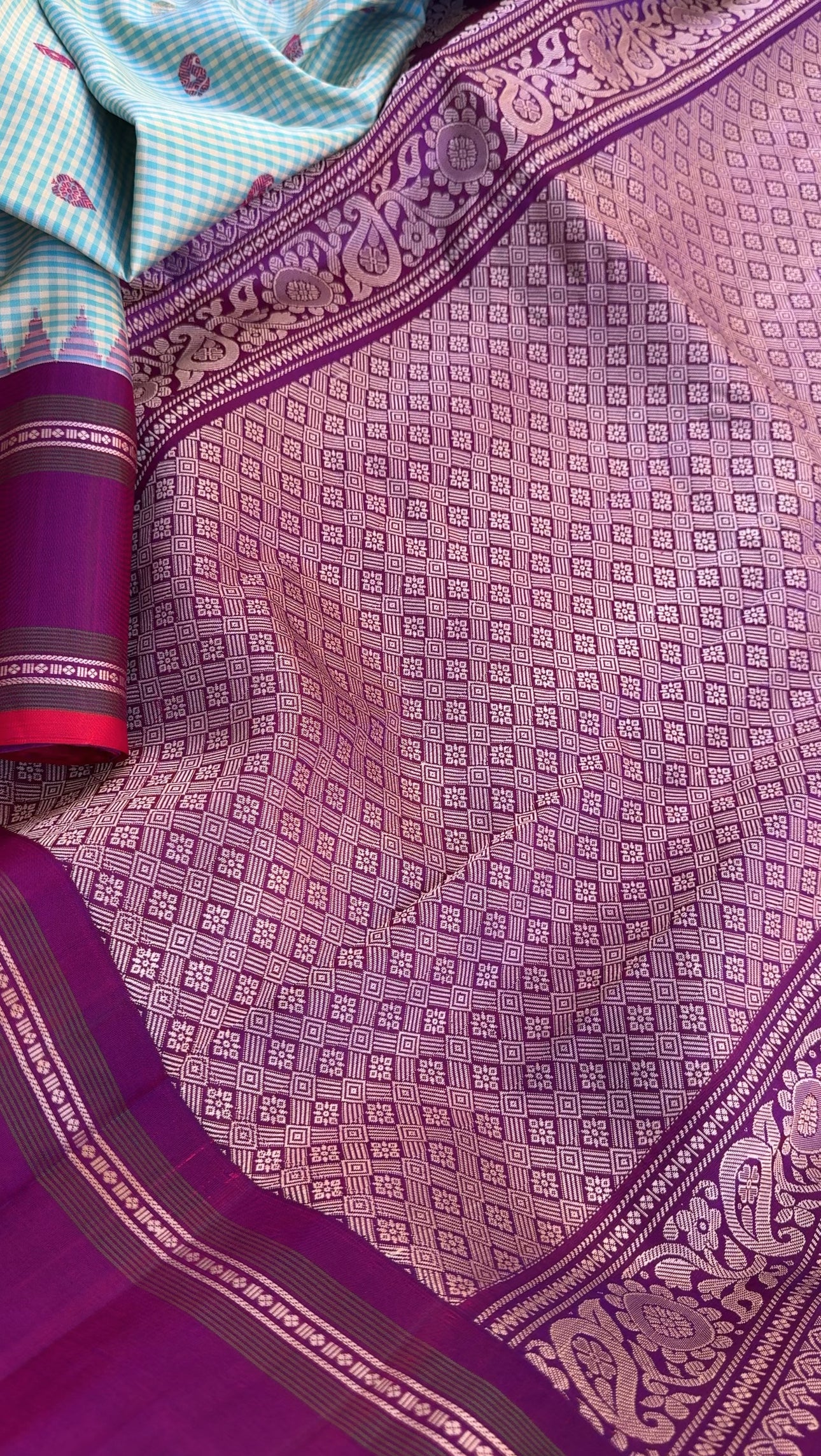 Kuttu Gadwal Silk