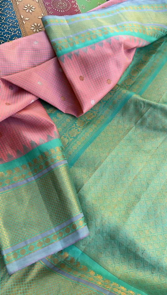 Kuttu Gadwal Silk