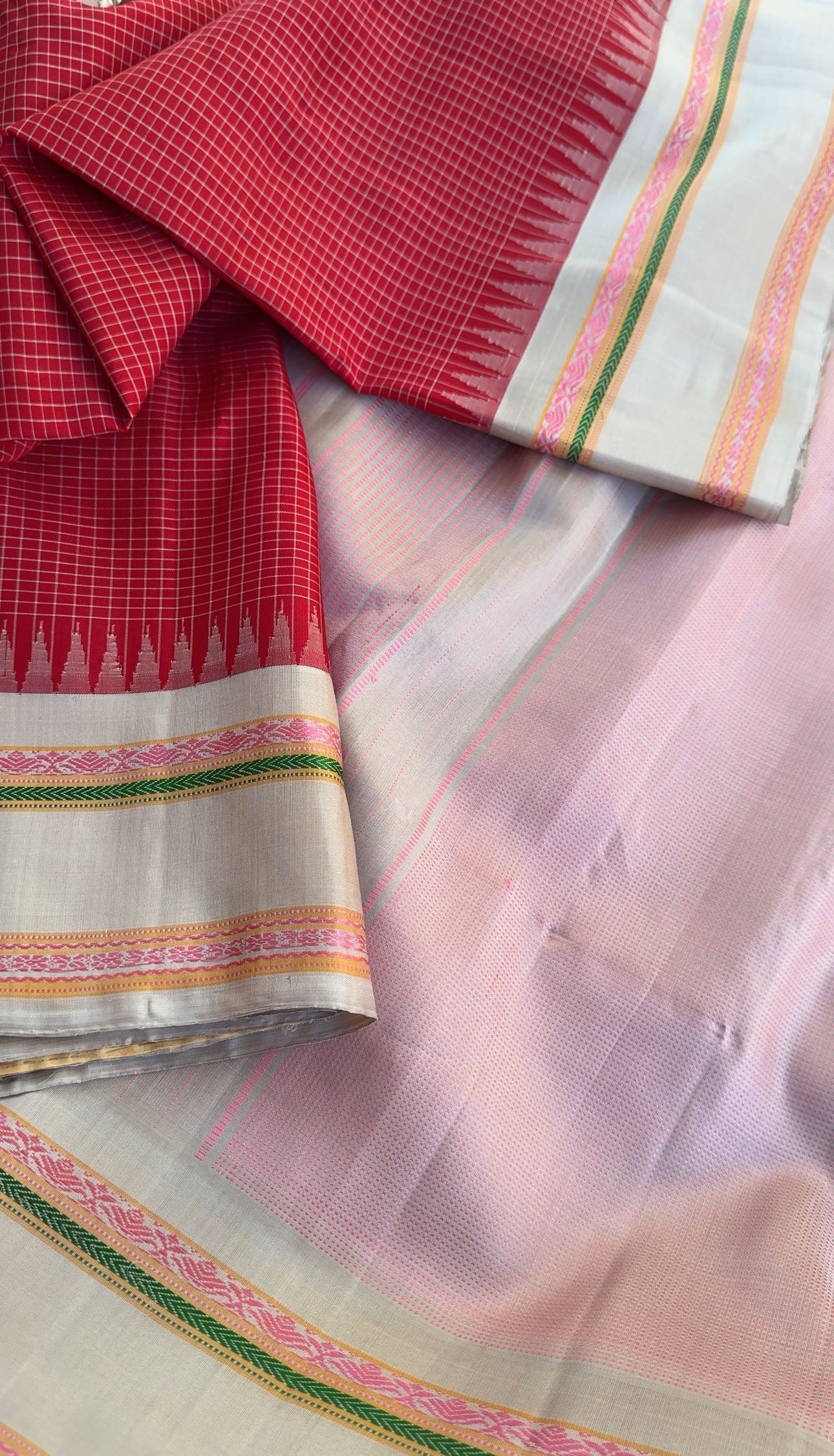 Kuttu Gadwal Silk