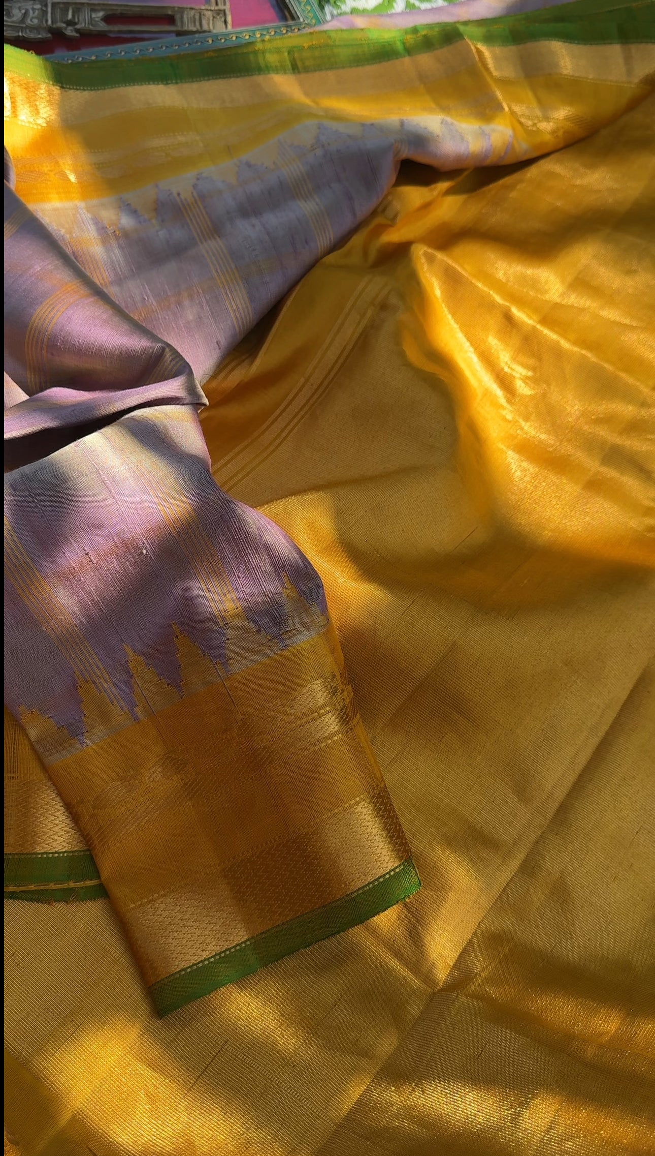 Kuttu Gadwal Silk - Raw Silk