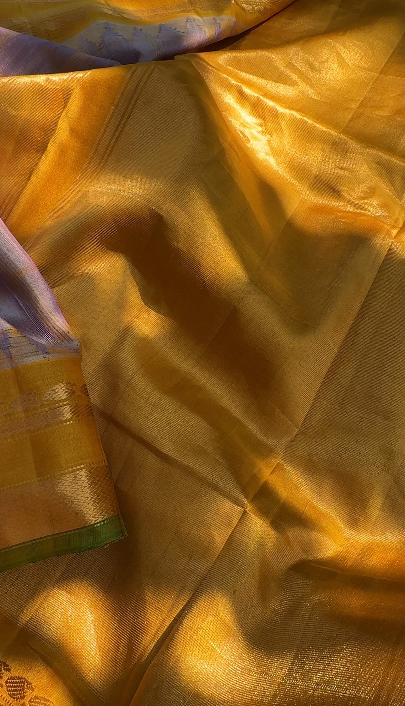 Kuttu Gadwal Silk - Raw Silk