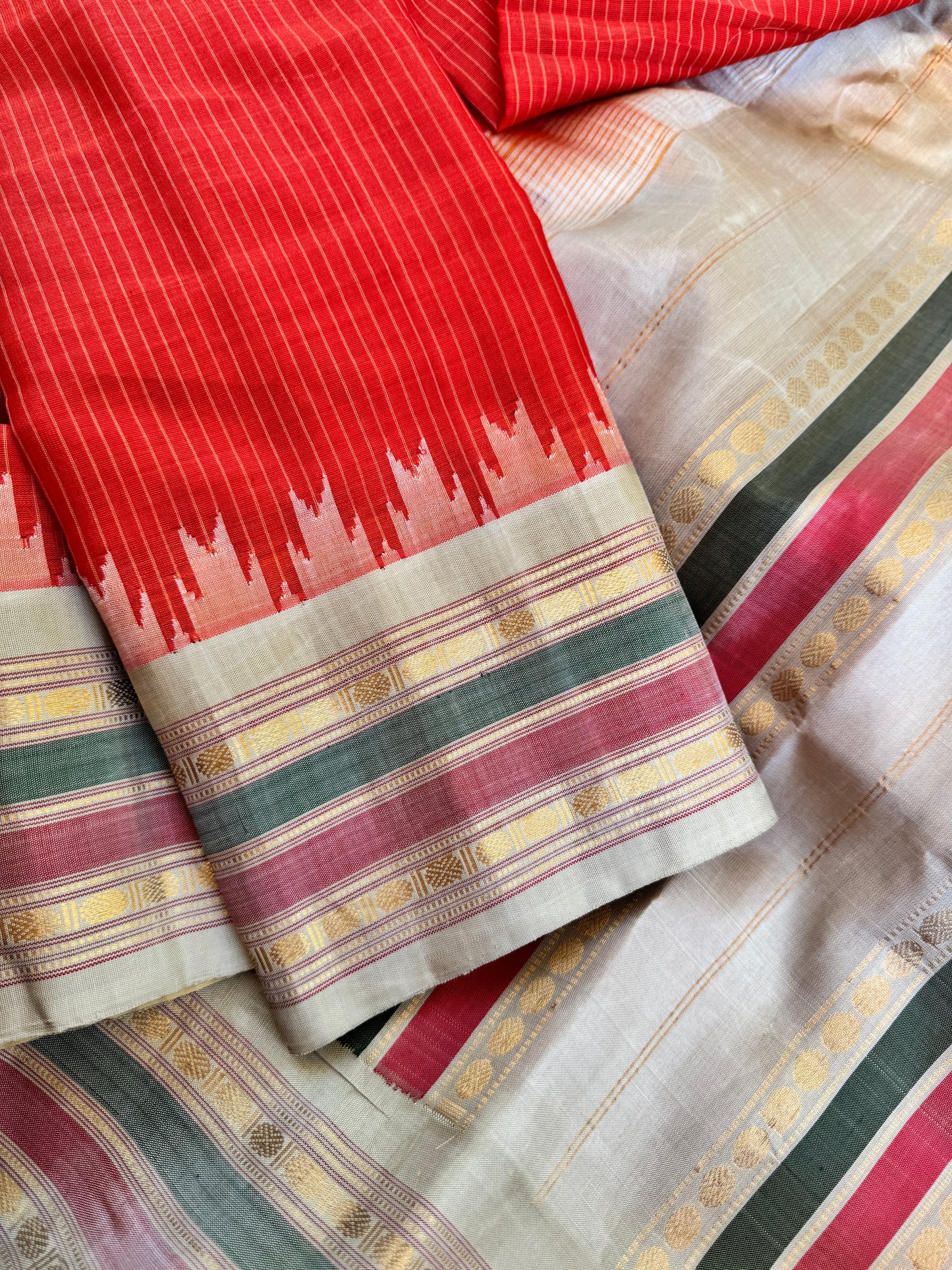 Kuttu Gadwal Silk - SiCo