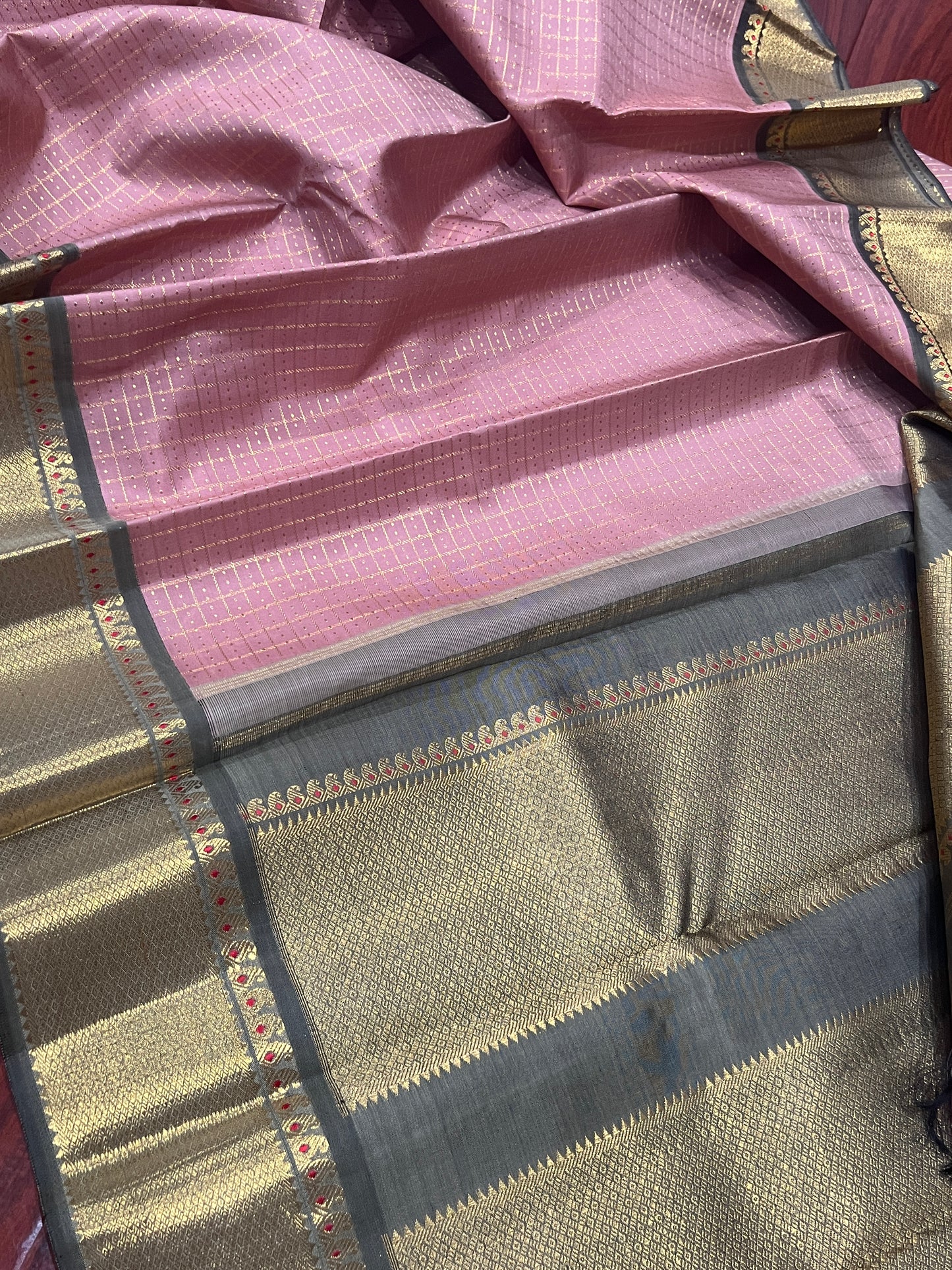 Zari Lakshadeepam in Onion pink & Moss Green  - A Vintage revival